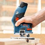 tupia-a-bateria-bosch-gkf-12v-8-12v_02