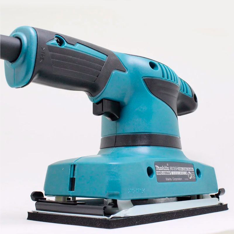 lixadeira-orbital-makita-9035h-180w-02
