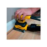 lixadeira-orbital-1-4-pol-dewalt-dwe6411br-230w-06