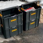 caixa-de-ferramentas-aberta-dewalt-tstak-dwst17809-tipo-sacola-05