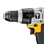 furadeira-de-impacto-e-parafusadeira-1-2pol-dewalt-dcd985b-20v-sem-bateria-e-carregador-02