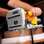 serra-circular-de-trilho-6-1-2pol-dewalt-dws520k-b2-1300w_05