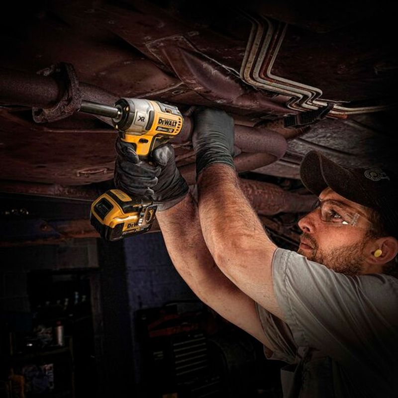 chave-de-impacto-compacta-3-8pol-dewalt-20v-max-brushless-dcf890b-b3_05