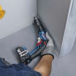 parafusadeira-drywall-1-4-pol-bosch-gtb185-li-18v-com-02-baterias-carregador-e-maleta_06