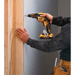 parafusadeira-drywall-brushless-20v-dewalt-com-2-baterias-carregador-e-bolsa_03
