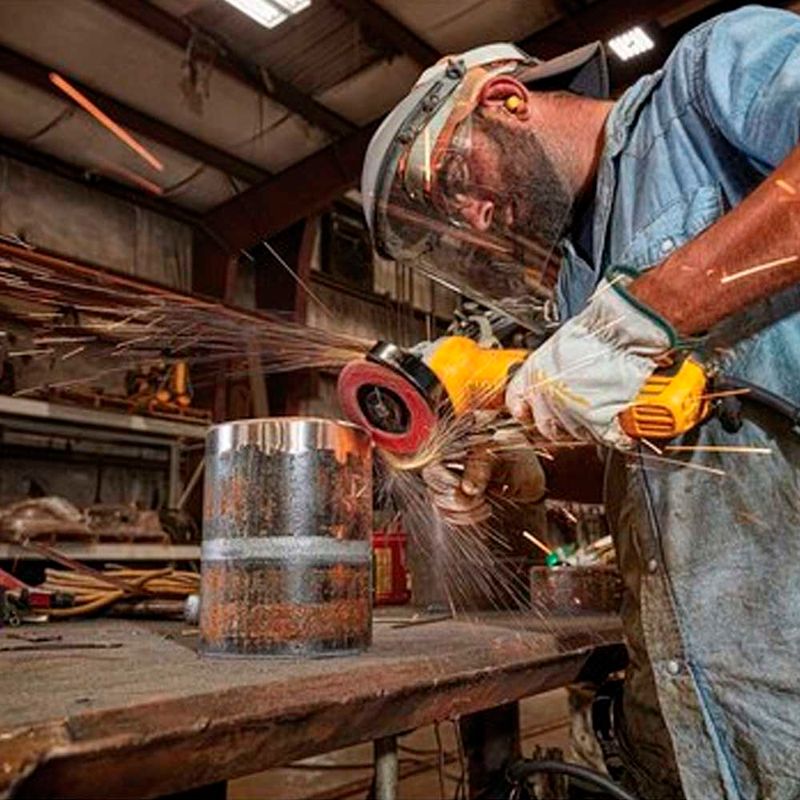 esmerilhadeira-angular-5-pol-dewalt-dwe4324-b2-1700w-brushless_05