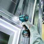 parafusadeira-de-impacto-makita-dtd171rtj-a-bateria-18v_05