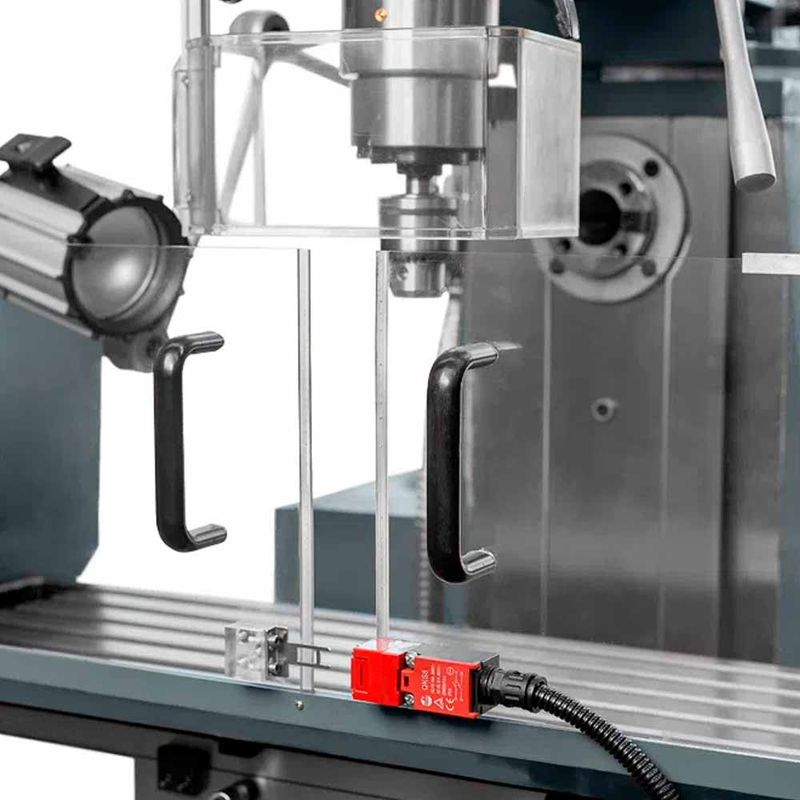 furadeira-fresadora-combinada-horizontal-vertical-gringer-scm1000-2cv-nr12-protecoes-mesa-05
