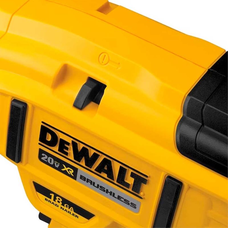 pinador-dewalt-18ga-20v-max-dcn680b-sem-bateria-e-carregador_03