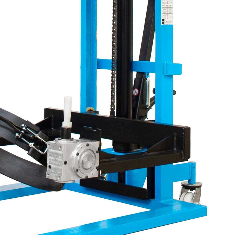 empilhadeira-manual-paletrans-pm319t-gira-tambor-200-litros-300kg_02