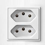 conjunto-montado-4x2-1-funcao-tomada-duplex-2p-t-250v-revita-soprano-branco_03