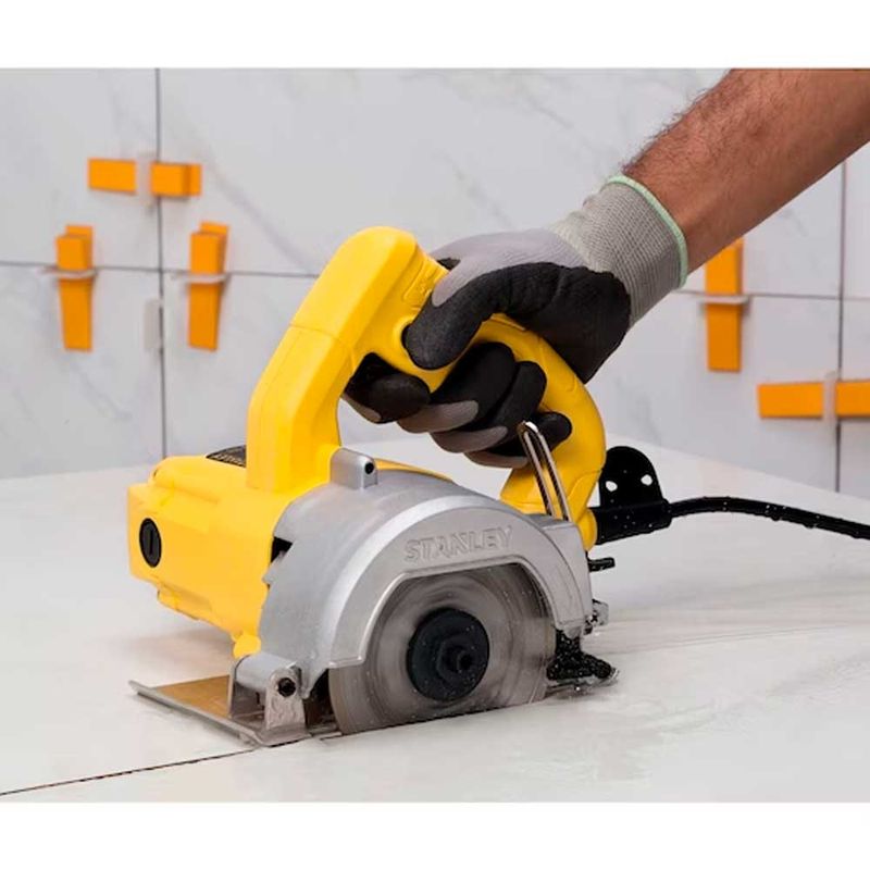 serra-marmore-circular-4-3-8-stanley-spt115b2-1200w_05
