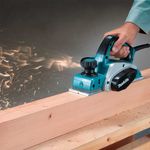 plaina-eletrica-3-1-4-pol-makita-kp0800-620w_08