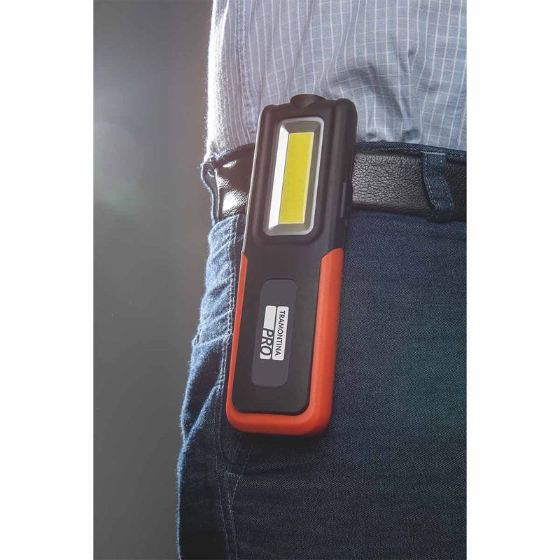 lanterna-led-recarregavel-tramontina-com-base-magnetica_06.jpg