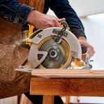 serra-circular-a-bateria-7-1-4-20v-sem-bateria-e-carregador-brushless_03.jpg