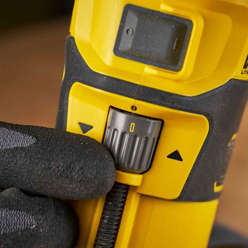 tupia-compacta-20v-scw400b-stanley_09.jpg