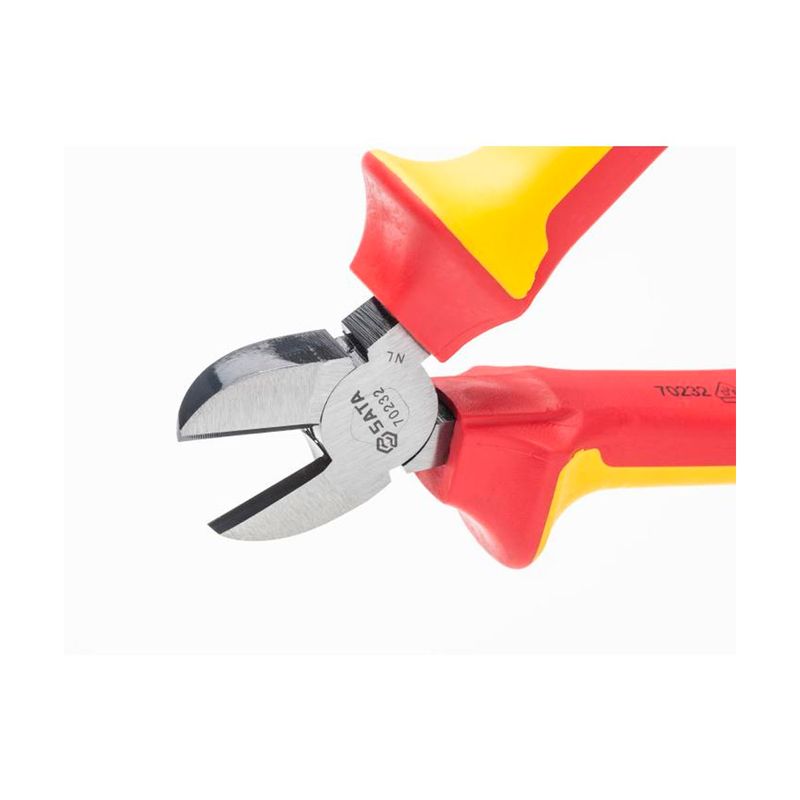 alicate-corte-diagonal-isolado-sata-6-02