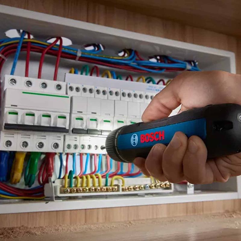 parafusadeira-1-4-pol-3-6v-bosch-go-com-cabo-usb-maleta-e-2-acessorios_04
