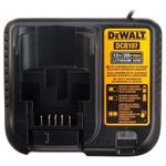 kit-parafusadeira-furadeira-1-2-impacto-20-com-carregador-2-baterias-de-2-0ah-e-bolsa-dewalt_04