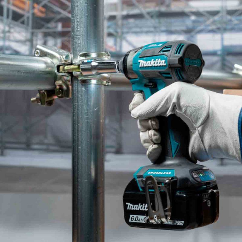 parafusadeira-1-4-18v-dtd173-makita_04